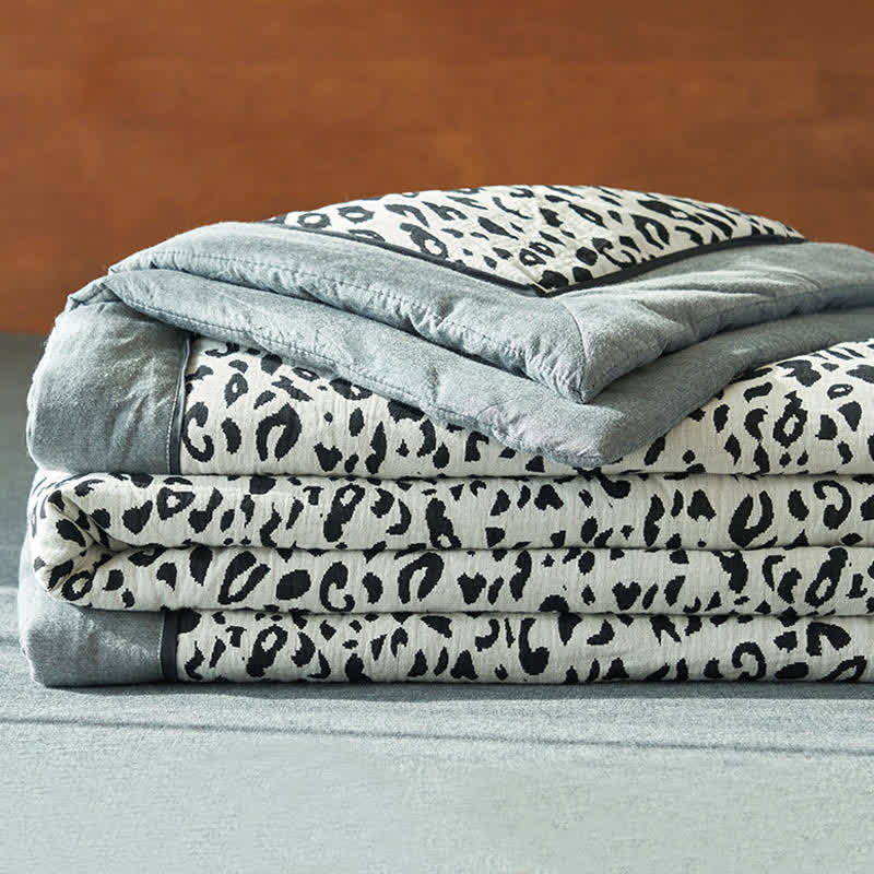 Leopard Print Natural Cotton Gauze Quilt - image 7
