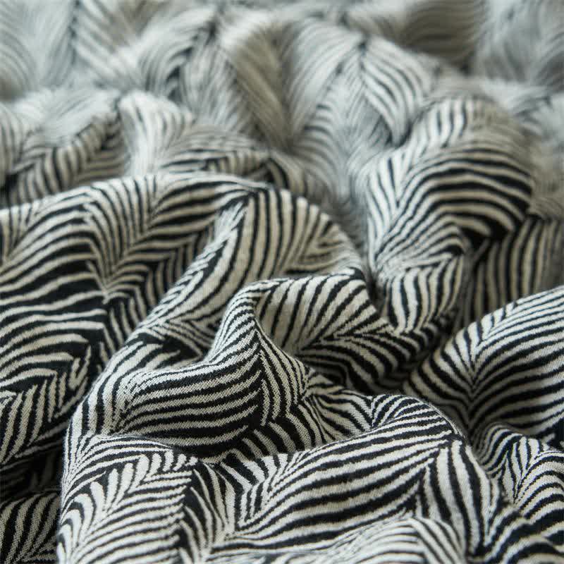 Leaf Stripe Natural Cotton Gauze Quilt - image 6