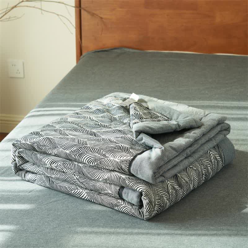 Leaf Stripe Natural Cotton Gauze Quilt - image 4