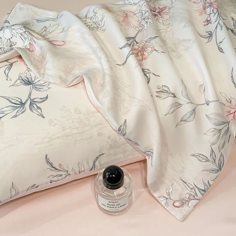 Rose Print Silky Natural Quilt - image 5