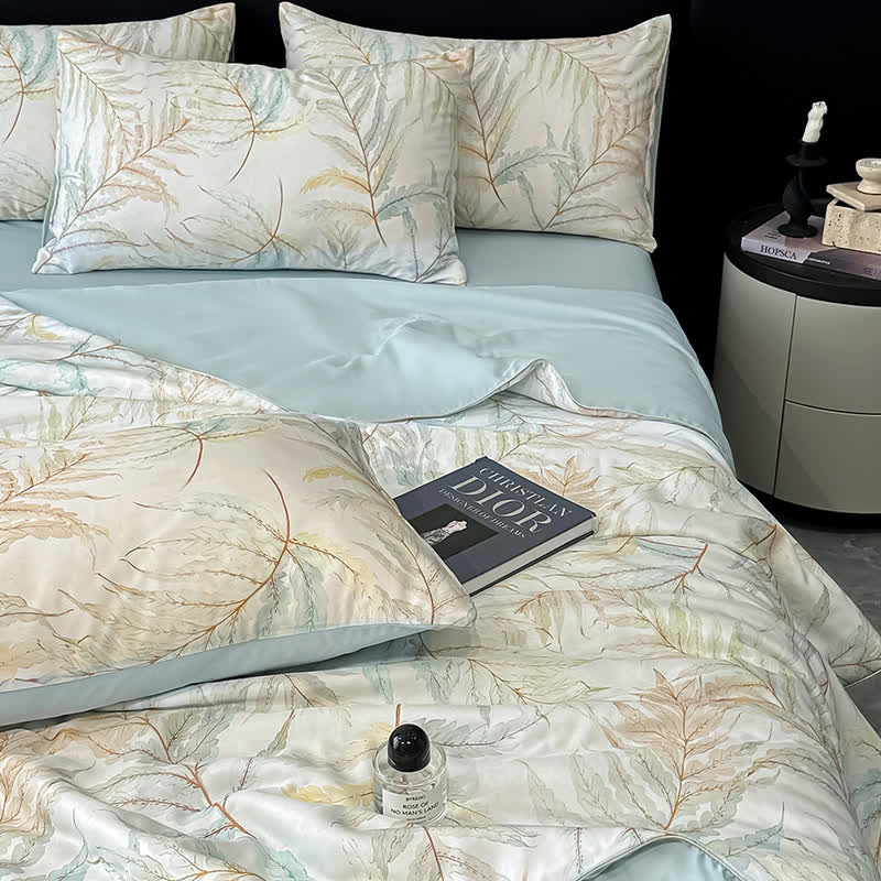 Tranquil Leaf Print Silky Natural Quilt - image 3