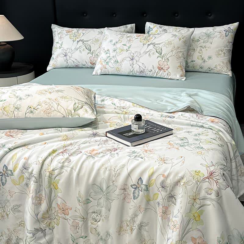Pastel Floral Print Silky Natural Quilt - image 3