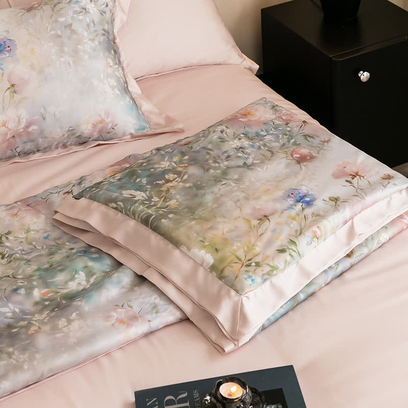 Poppy Floral Print Silky Natural Quilt - image 13