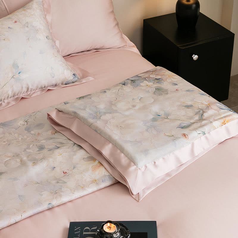 Pink Peony Print Silky Natural Quilt - image 6