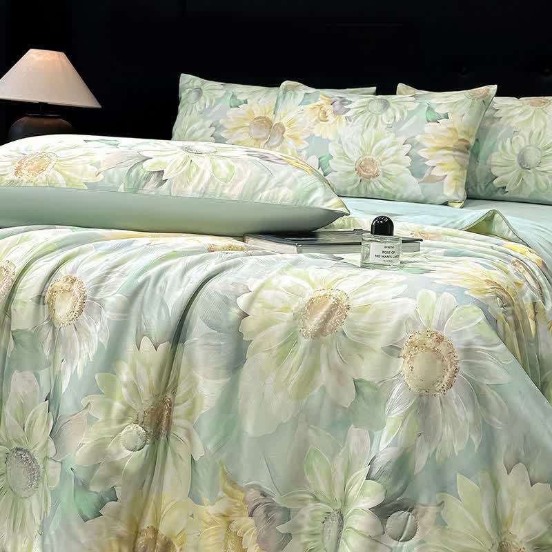 Daisy Print Silky Natural Quilt - image 3