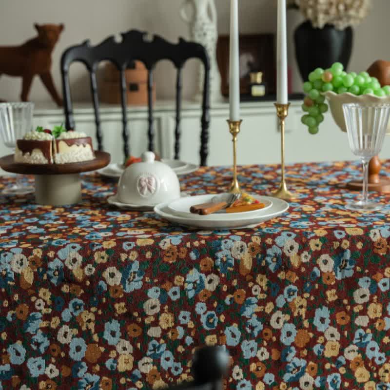 Retro Floral Blooming Jacquard Tablecloth - image 3