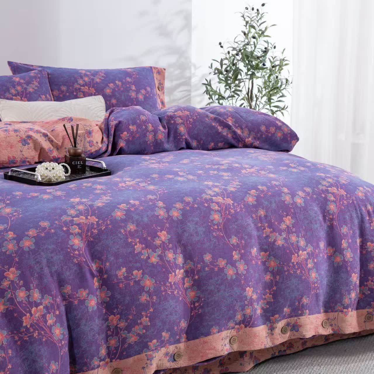 Floral Cotton Gauze Reversible Bedding Set(4pcs) - image 2