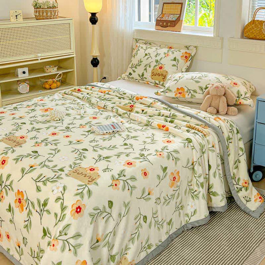 Yellow Floral Leaf Warm Throw Blanket - image 1