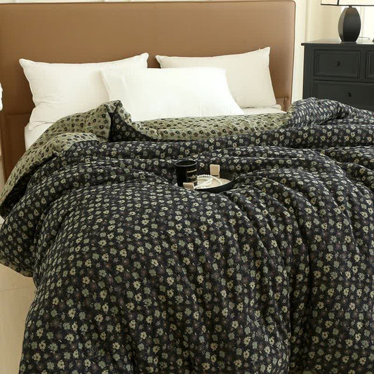 Retro Floral Cotton Gauze Jacquard Quilt - image 1
