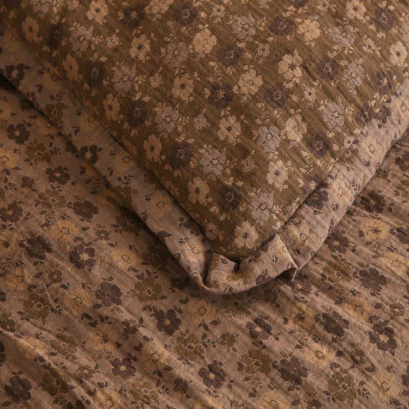 Retro Floral Cotton Gauze Jacquard Quilt - image 22