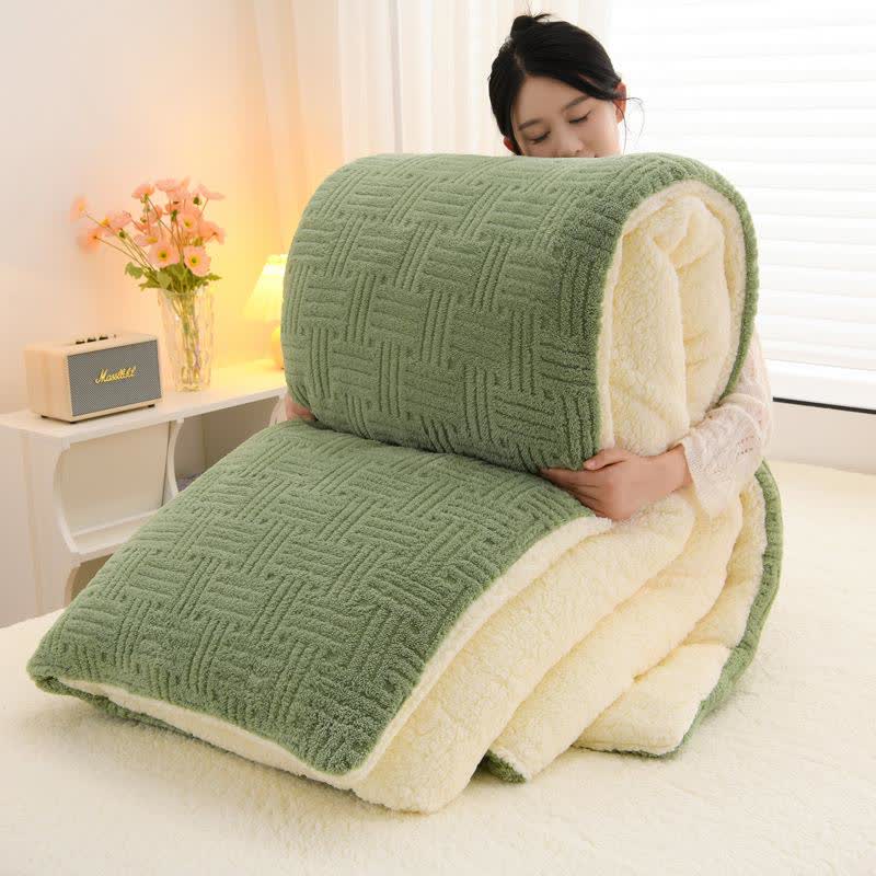 Geometric Striped Textured Sherpa Blanket - Green - Queen - image 8