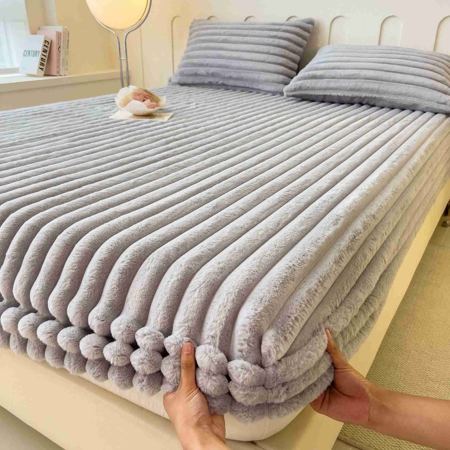Simple Plush Fleece Warm Fitted Sheet - Grey - Sheet with 2PCS Pillowcases - King - image 5