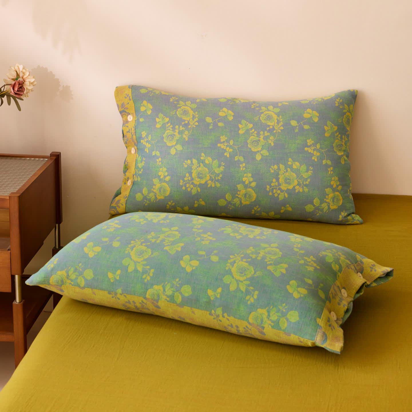 Rose Jacquard Cotton Gauze Sheet Bedspread - 2PCS Pillowcases - 19" x 29" - image 4