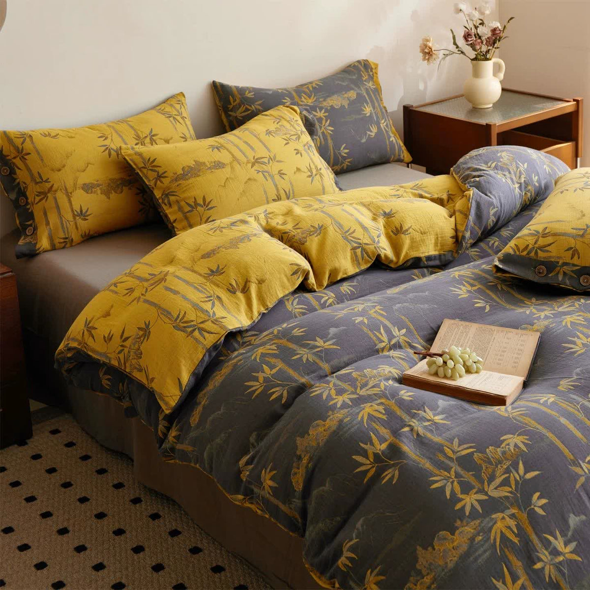 Bamboo Plant Cotton Gauze Reversible Bedding Set (4PCS) - image 16