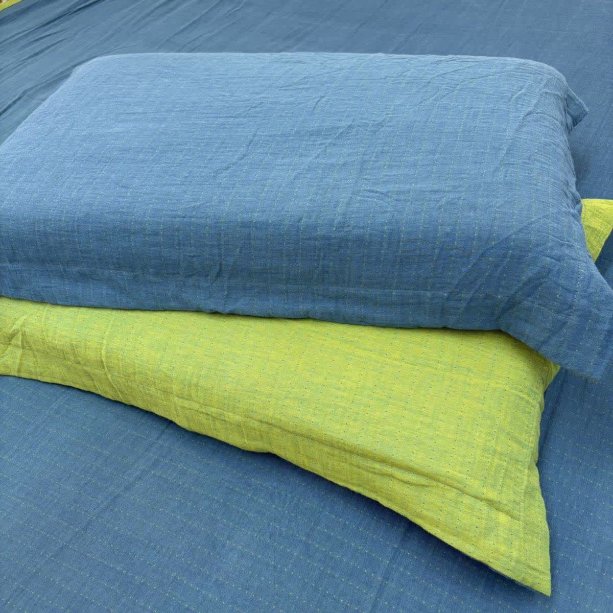 Minimalist Reversible Cotton Gauze Bedding - image 2
