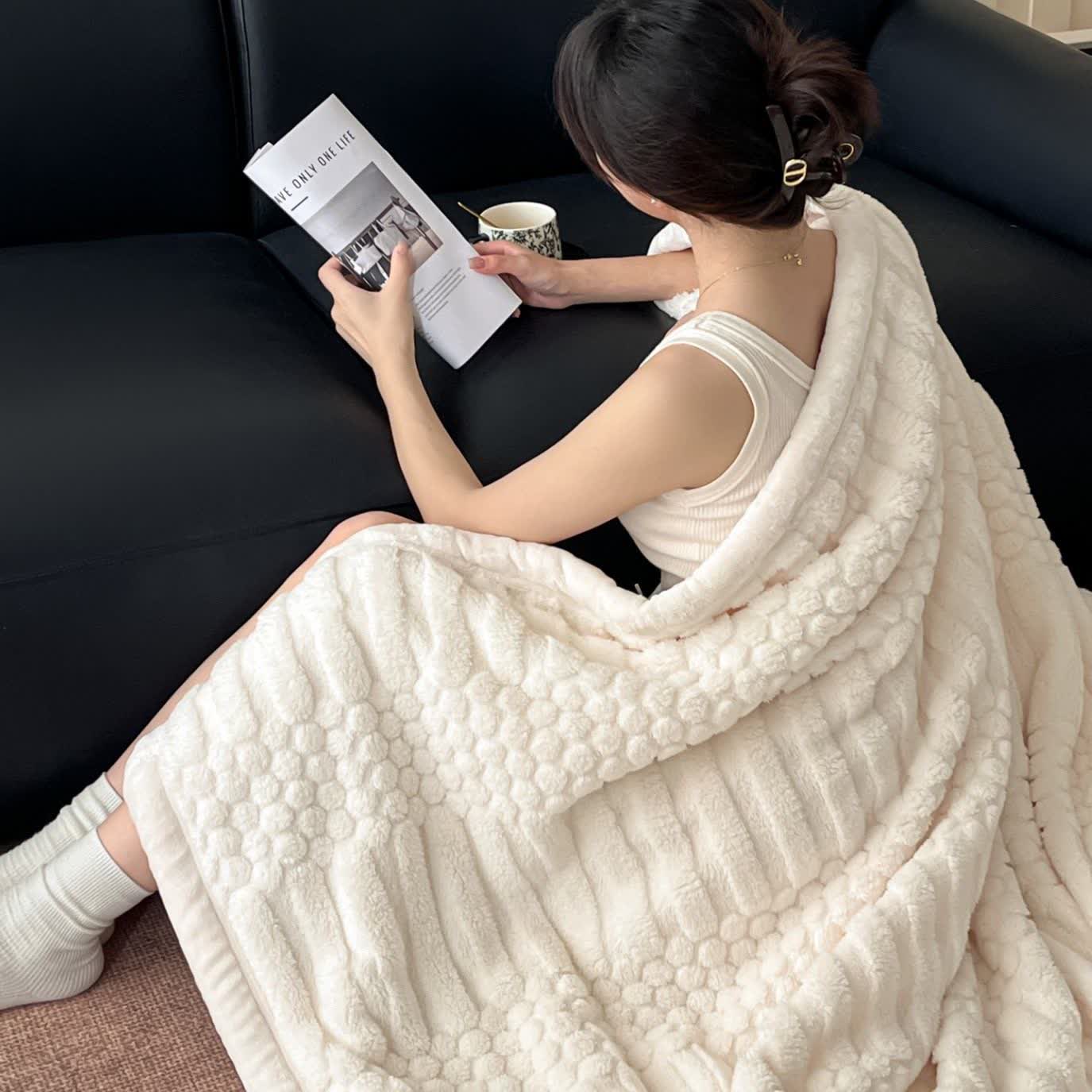 Ownkoti Geometric textured Plush Throw Blanket - image 2