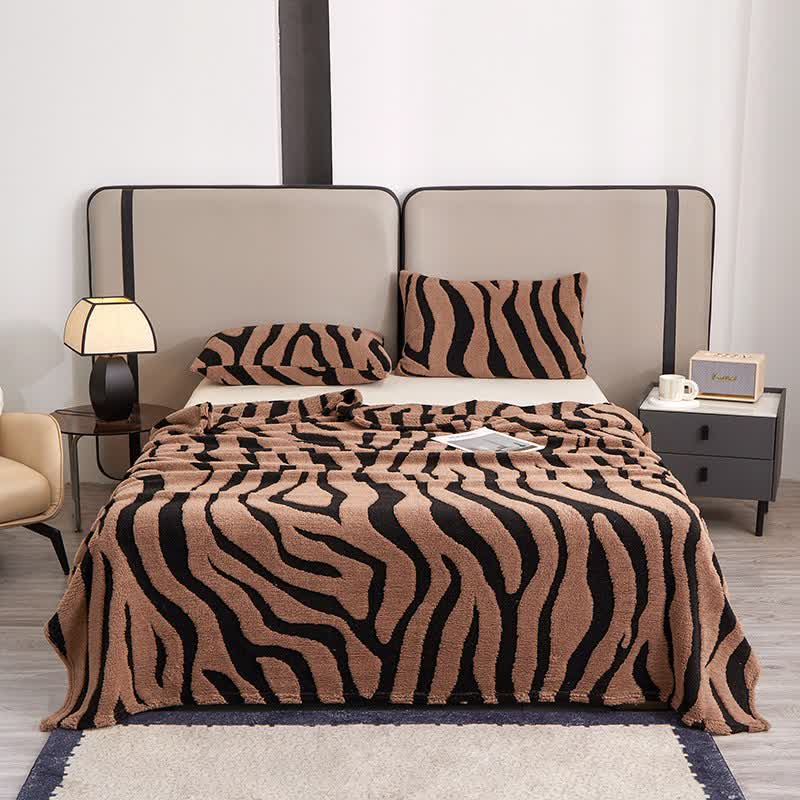 Ownkoti Modern Zebra Print Throw Blanket - image 2