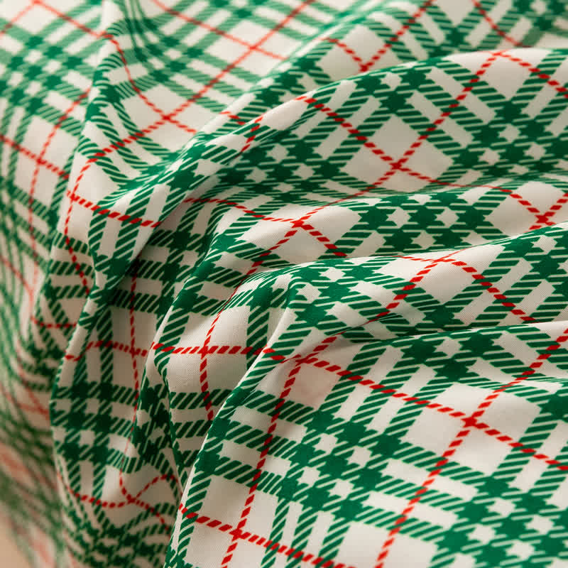Classic Christmas Gingham Sheet Set - image 7