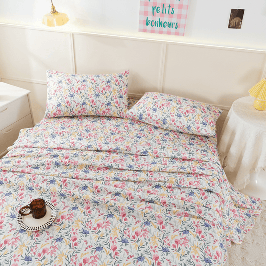 Watercolor Meadow Floral Sheet Set - image 1