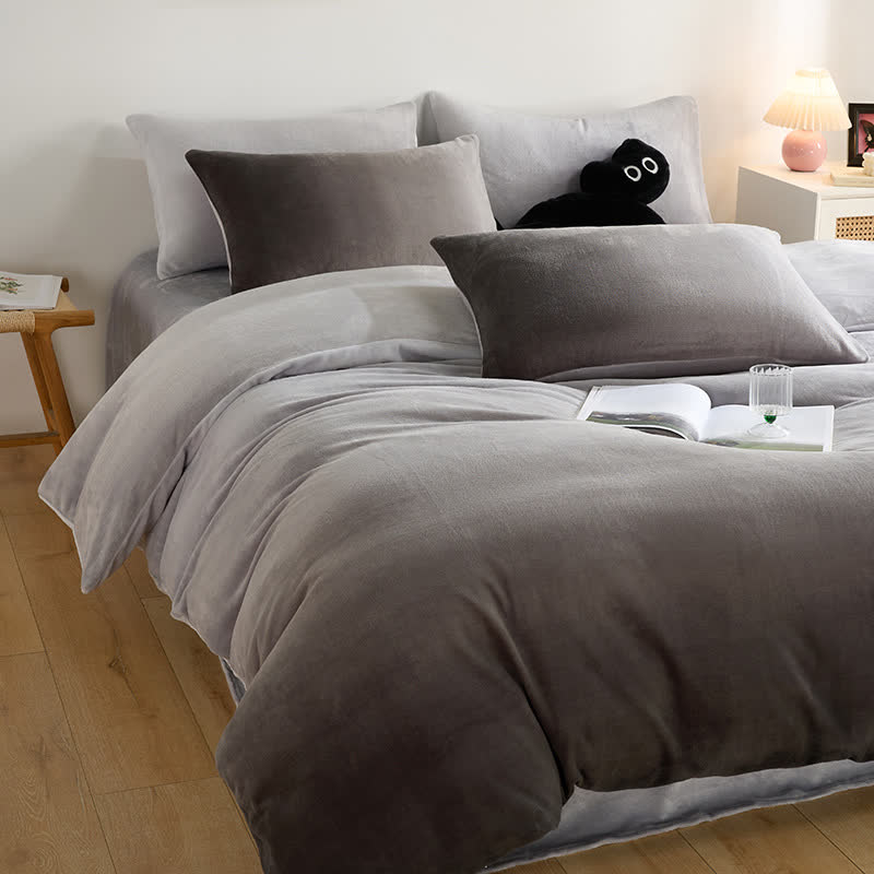 Gradient Plush Warm Bedding Set(4PCS) - Gray - King - image 7