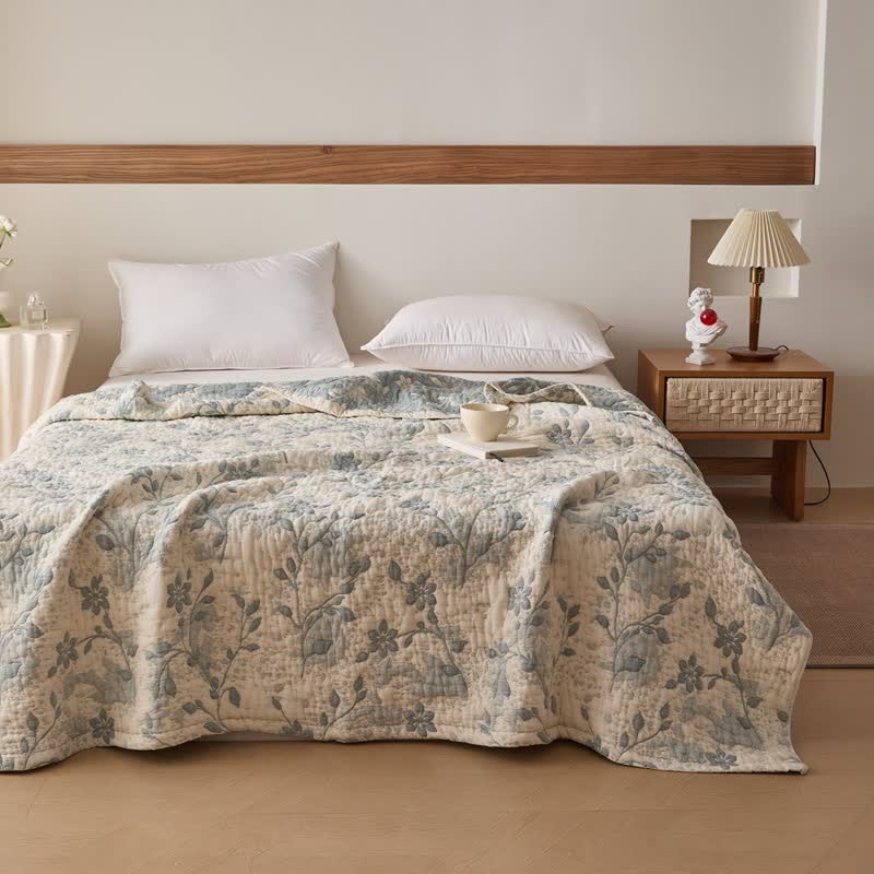 Floral Vine Cotton Gauze Quilt - Cyan - Queen - image 6