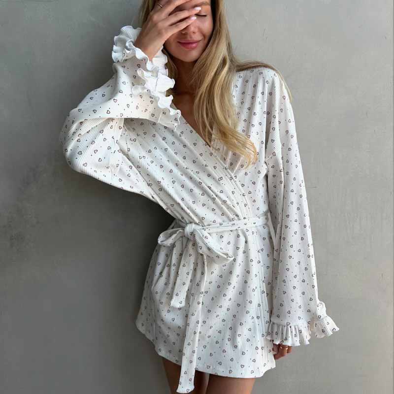 Heart Print Long Sleeve Short Kimono Robe - image 3