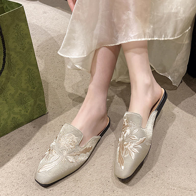 Elegant Floral Embroidery Pointed-Toe Mules - image 12
