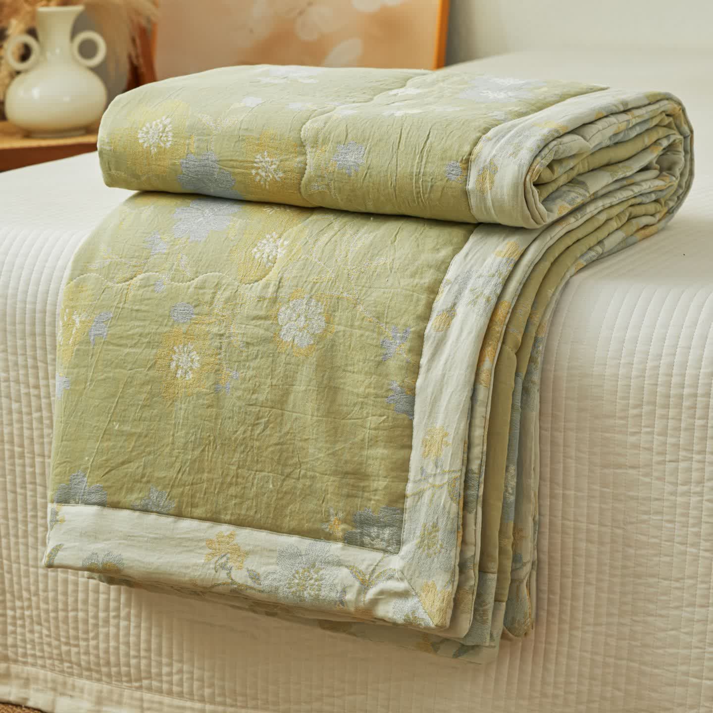 Serene Botanical Cotton Gauze Reversible Quilt - image 4
