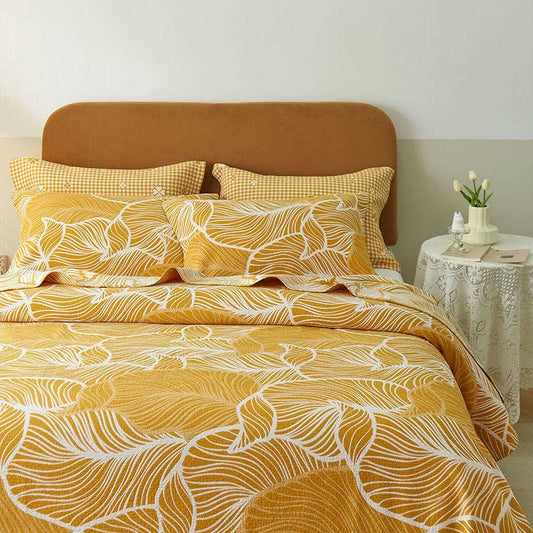 Plantain Leaf Three Layers Breathable Quilt - Yellow - King - image 1