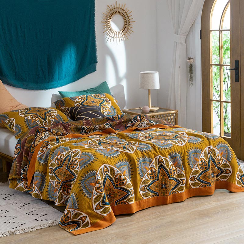 Multicolor Printed Cotton Lightweight Reversible Quilt - image 6