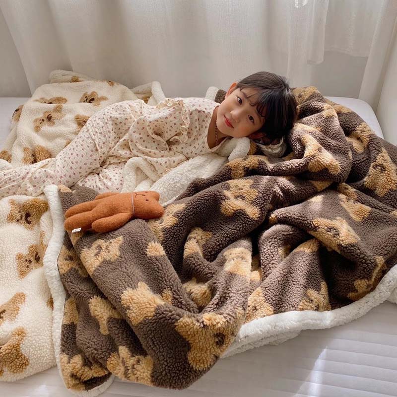 Ownkoti Cute Bear Reversible Throw Blanket