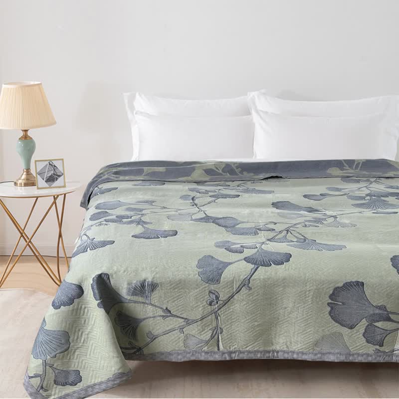 Ginkgo Leaf Cotton Gauze Reversible Quilt - image 1