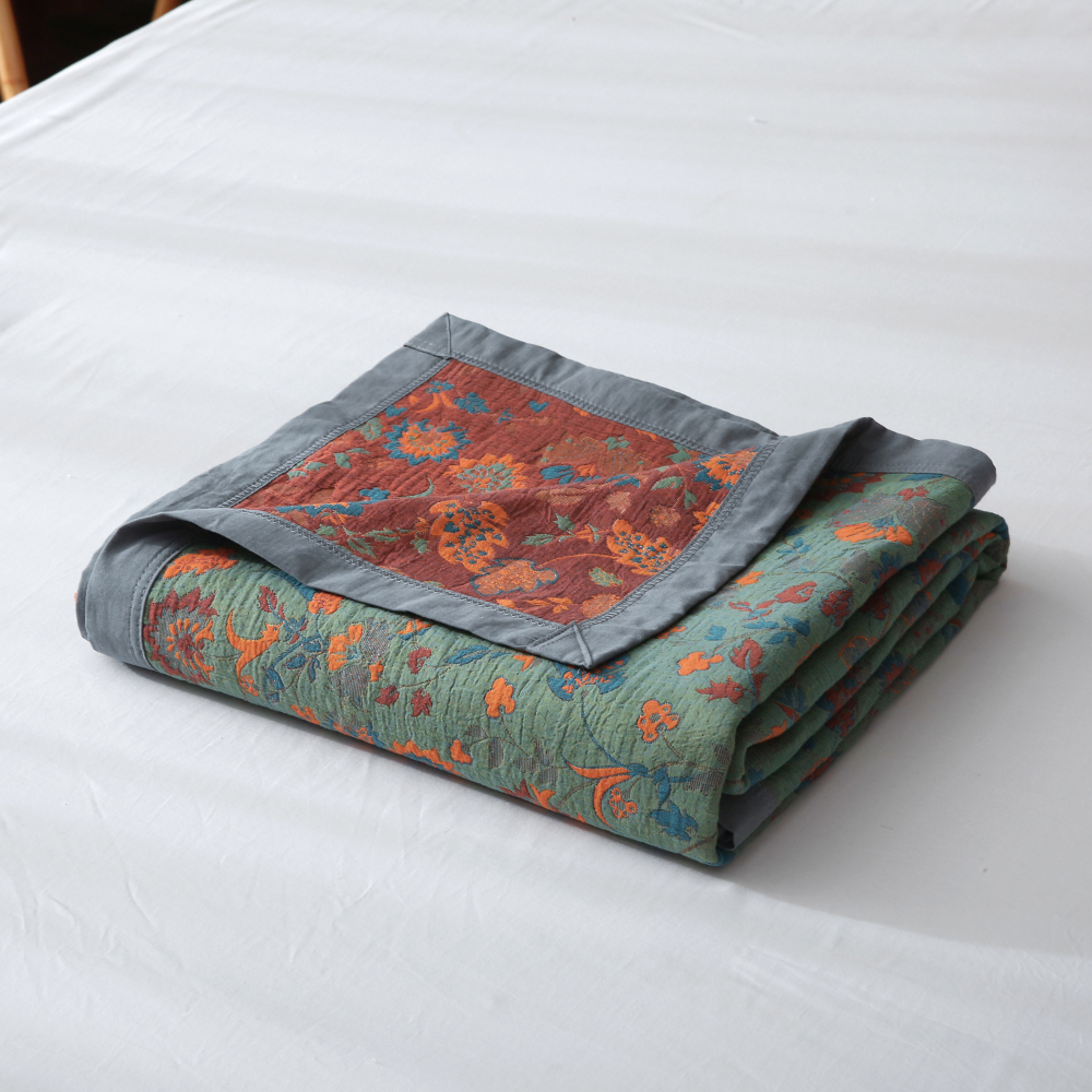 Retro Flower Pure Cotton Reversible Quilt - image 5