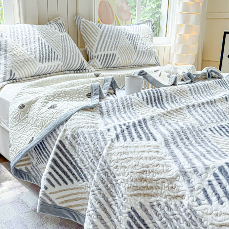 Geometric Line Warm Soft Bedding Set(4PCS)