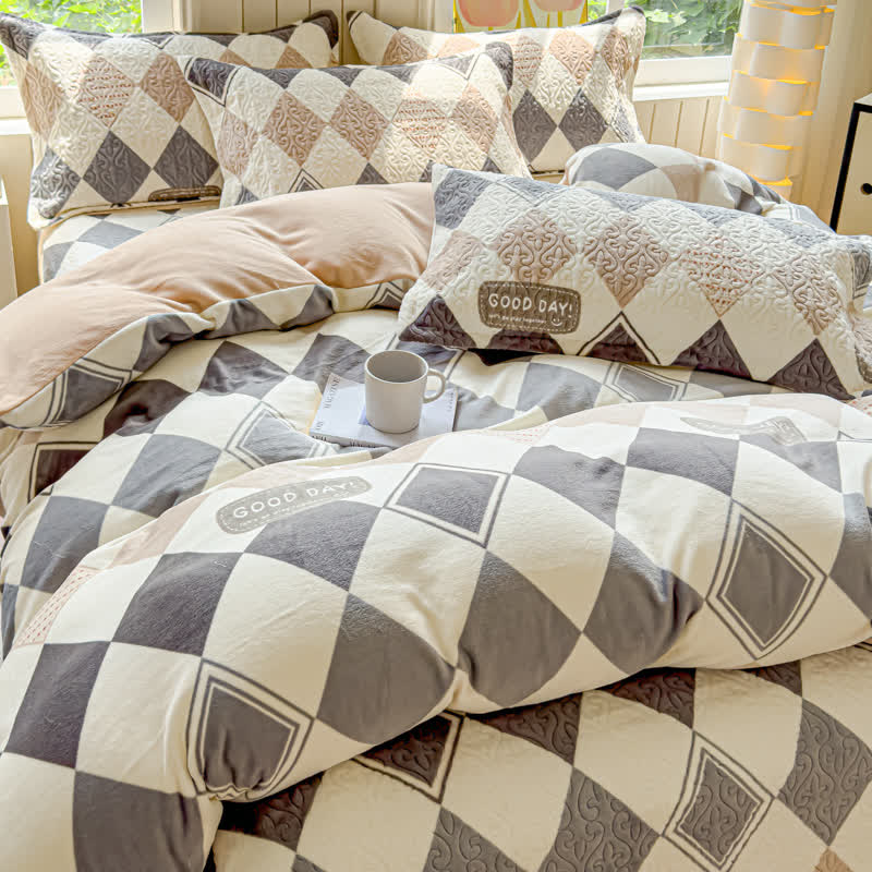 Diamond Print Winter Warm Bedding Set(4PCS)