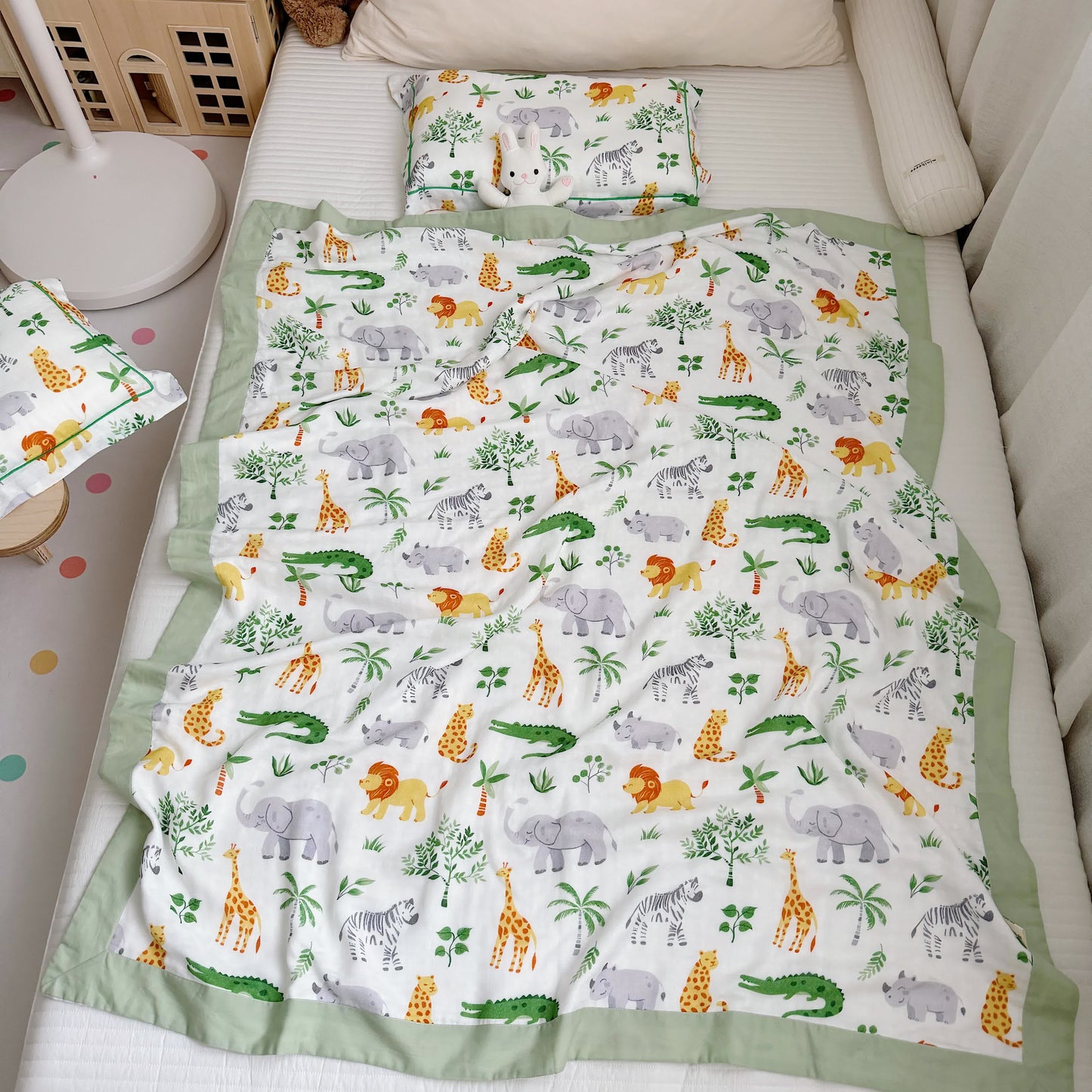 Bamboo Fiber Jungle Animals Toddler Quilt