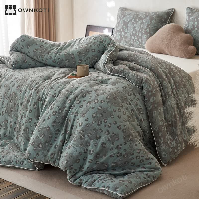 Cashmere Cotton Gauze Leopard Print Quilt