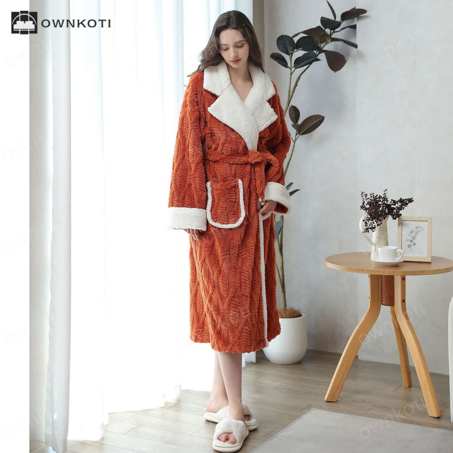 Jacquard Fleece Lapel Neck Bathrobe