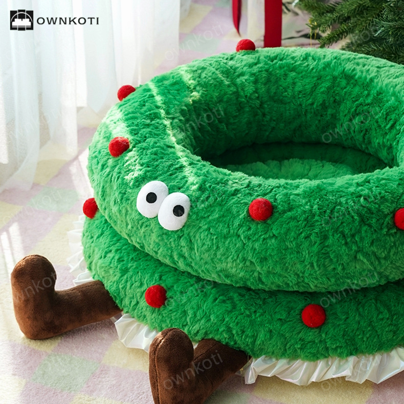 Cute Christmas Wreath Soft Pet Bed