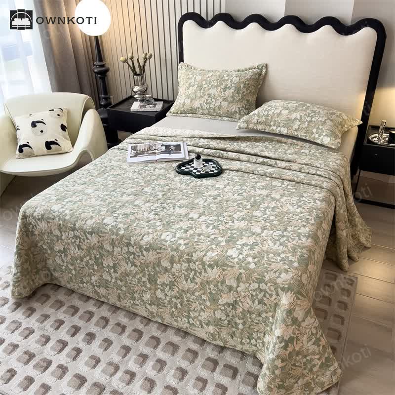 Jacquard Floral Quilted Cotton Gauze Coverlet