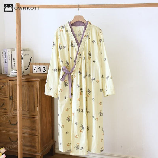 V-neck Cotton Floral Loquat Nightgown