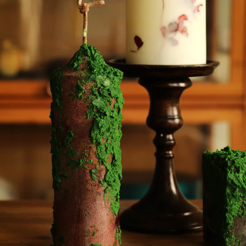 Green Hills & Moss Art Ornament Scented Candle - Woody - Cylinder: 1.97" x 5.91" - image 8