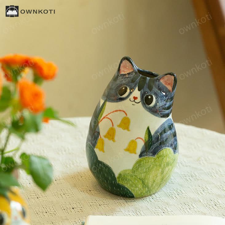 Cute Cat Creative Hand-painted Ceramic Vase