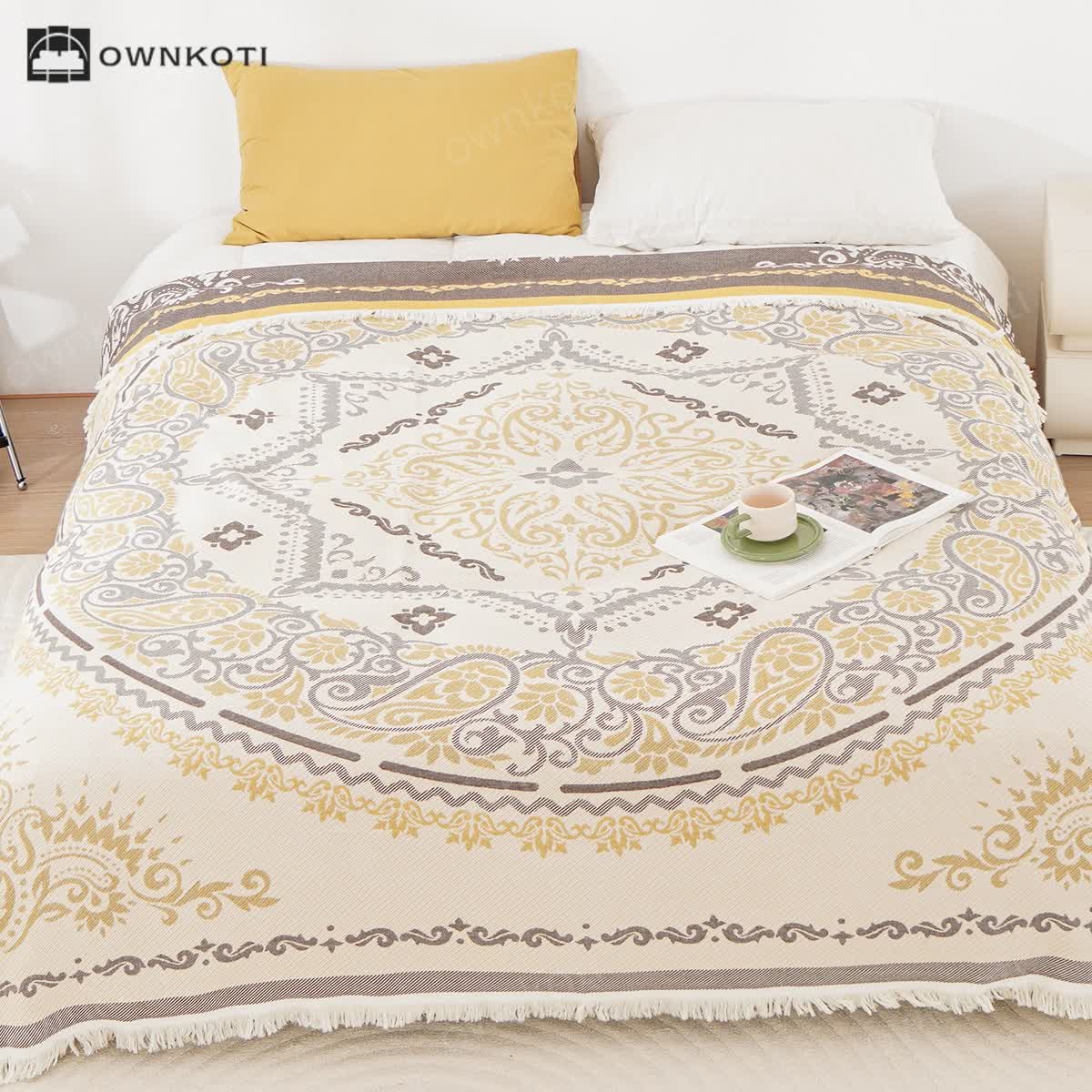 Tassel Paisley Lightweight Cotton Gauze Quilt