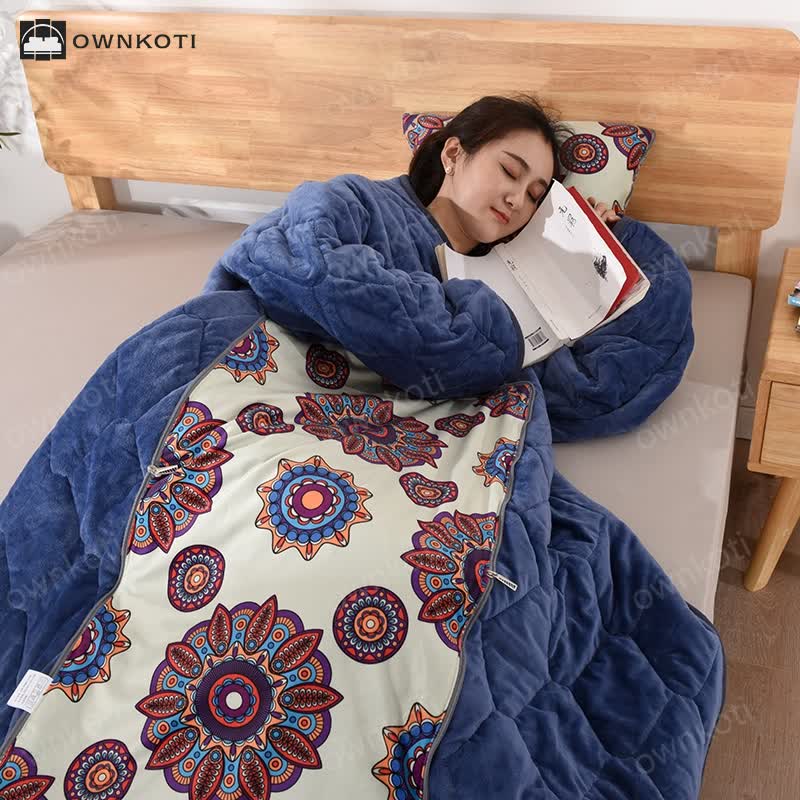 Retro Fleece Functional Pillow Wearable Quilt