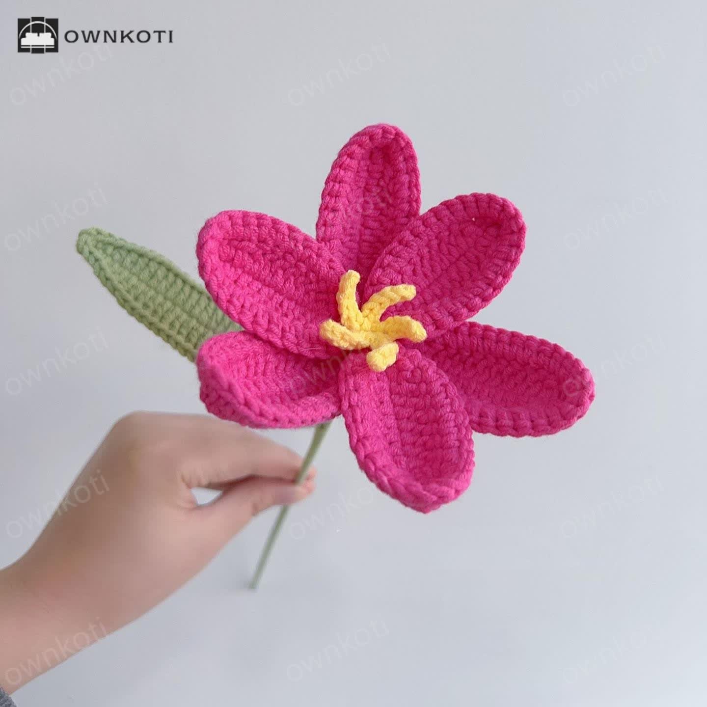 Hand-woven Tulip Bouquet Ornament