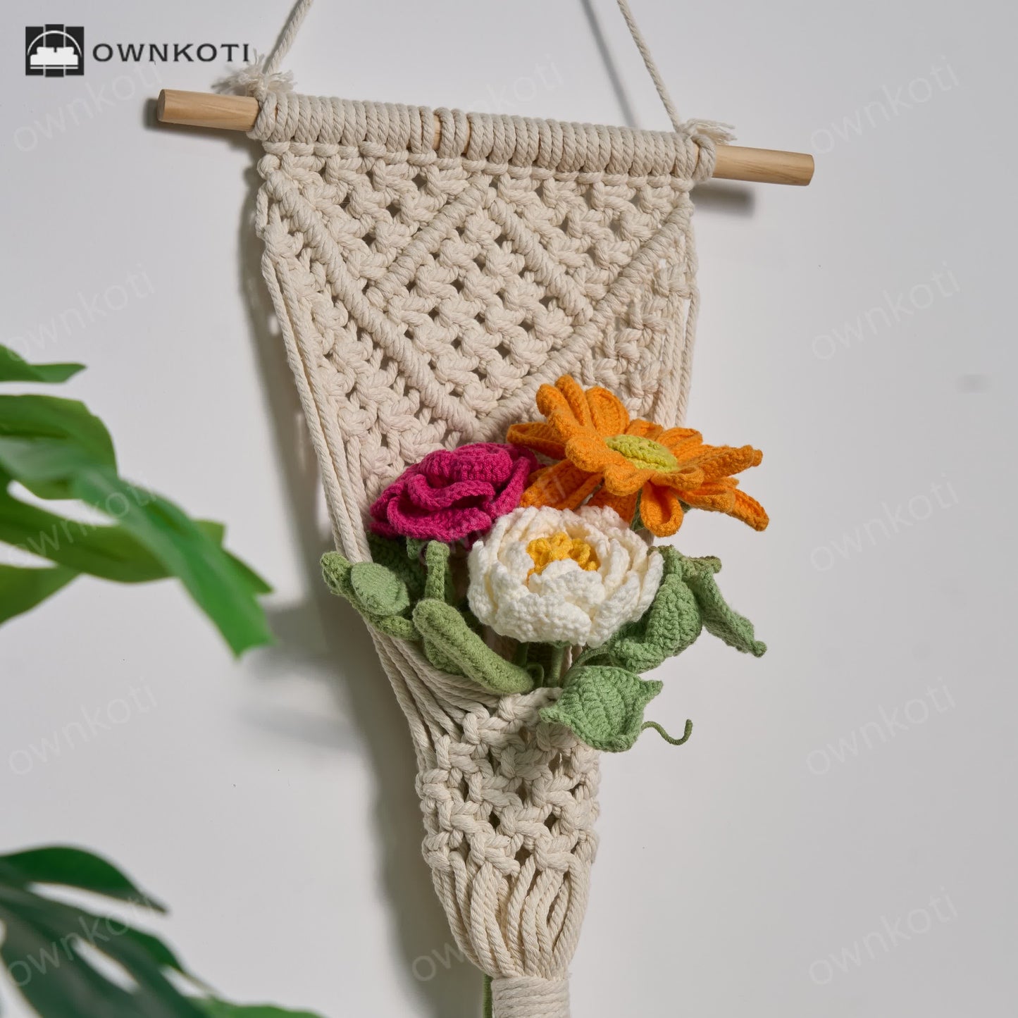 Hand-crochet Bouquet Home Decor Ornaments(5PCS)