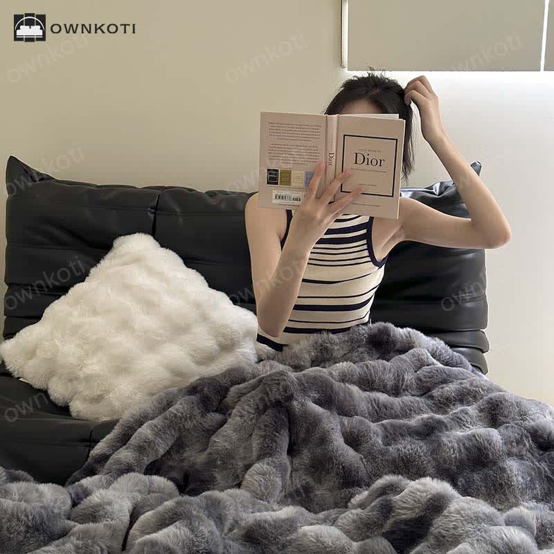 Luxurious Gradient Soft Throw Blanket