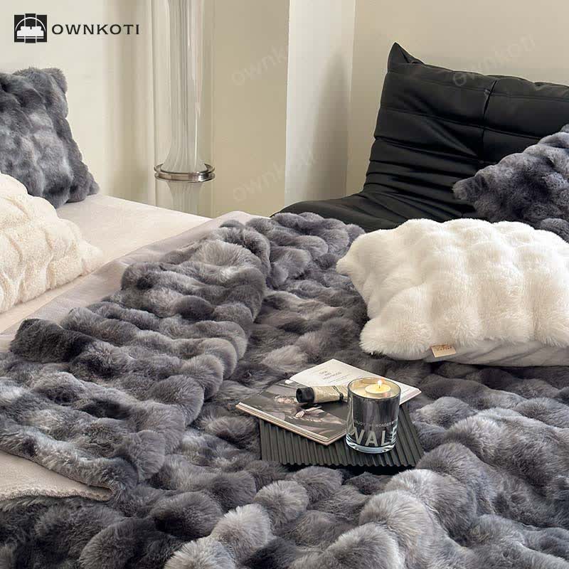 Luxurious Gradient Soft Throw Blanket