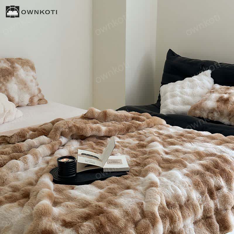 Luxurious Gradient Soft Throw Blanket